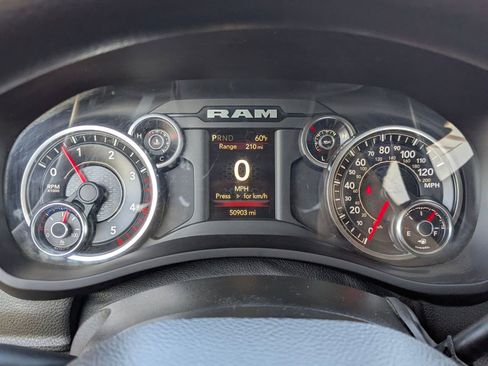 Certified 2022 RAM 2500 Big Horn image 16