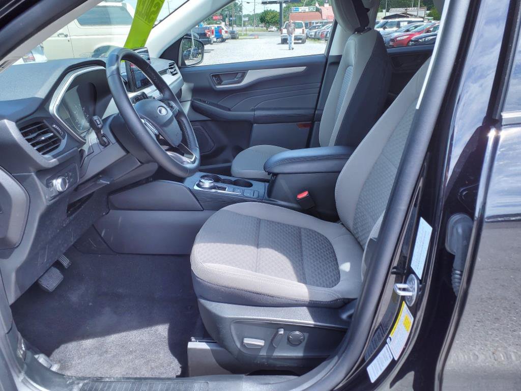 Used 2022 Ford Escape SE w/ Convenience Package AWD/4WD image 8