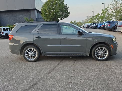 Used 2023 Dodge Durango GT AWD/4WD image 8