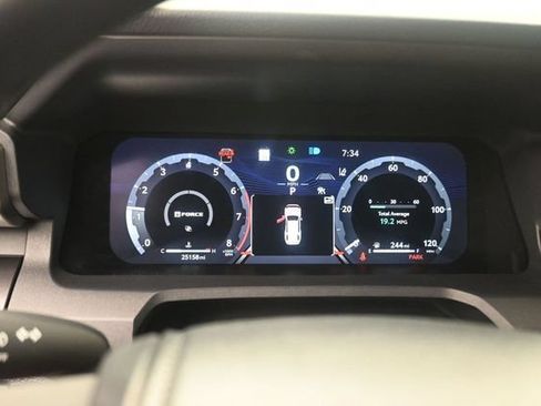 Used 2025 Toyota 4Runner TRD Off-Road AWD/4WD image 12