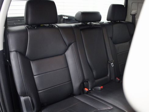 Used 2020 Toyota Tundra SR5 w/ SR5 Leather Package image 23