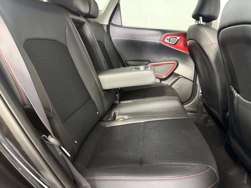 Used 2024 Kia Soul GT-Line w/ Option Group 020 FWD image 31