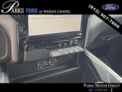 Used 2023 RAM 1500 Laramie AWD/4WD image 23