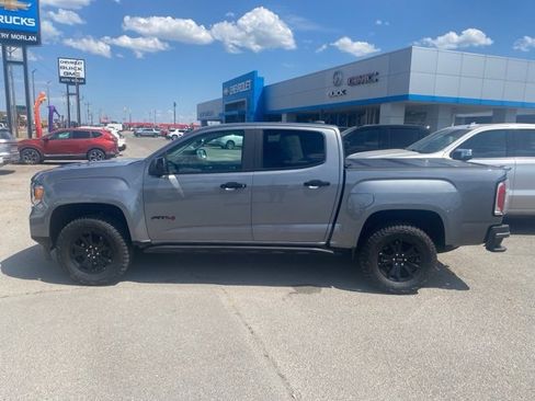 Used 2021 GMC Canyon AT4 image 3