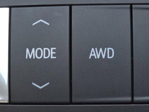 Used 2024 GMC Acadia Denali AWD/4WD image 13