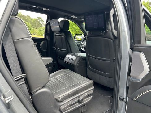 Used 2021 Cadillac Escalade Sport Platinum w/ Heavy-Duty Trailer Package AWD/4WD image 53