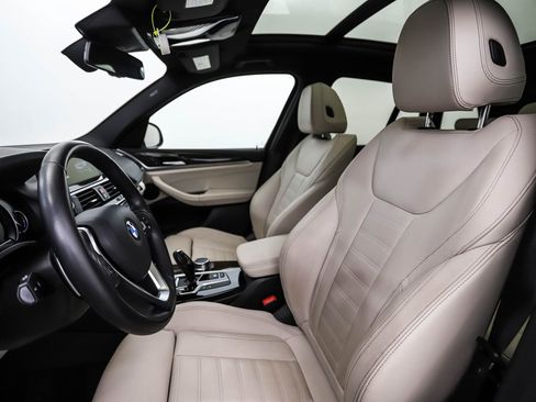 Used 2018 BMW X3 xDrive30i image 11