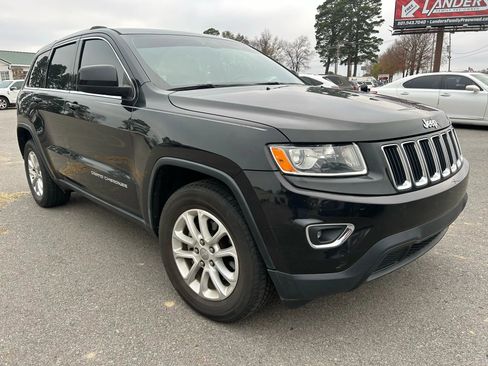 Used 2015 Jeep Grand Cherokee Laredo w/ Quick Order Package 23E image 3