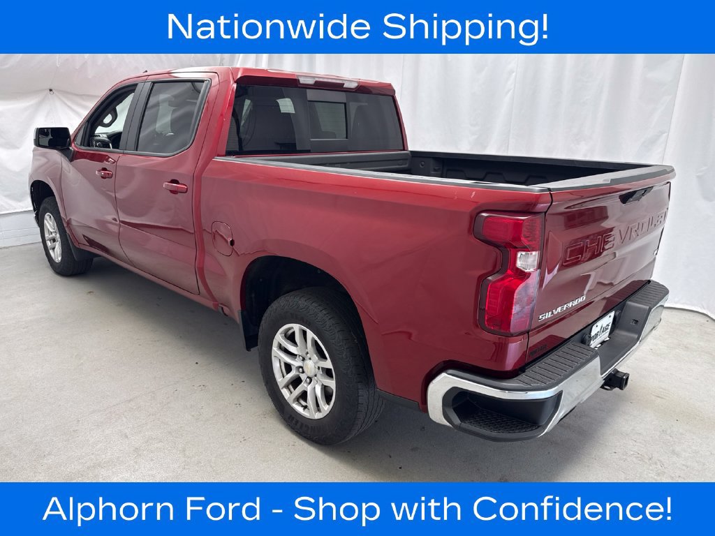 Used 2021 Chevrolet Silverado 1500 LT AWD/4WD image 4