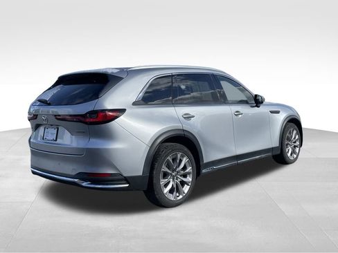 Certified 2024 MAZDA CX-90 3.3 Turbo w/ Premium Plus Pkg image 4