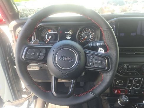 Used 2026 Jeep Wrangler Unlimited Rubicon 392 w/ Quick Order Package 27X Moab AWD/4WD image 30