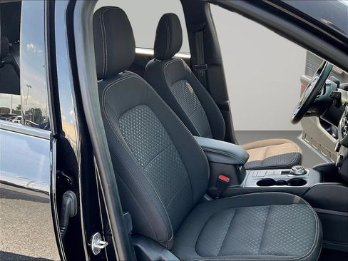 Used 2024 Ford Escape Active AWD/4WD image 28