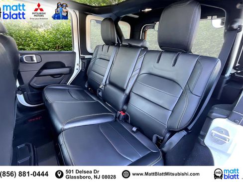 Used 2021 Jeep Wrangler Unlimited Sahara w/ Cold Weather Group image 27