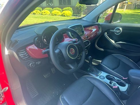 Used 2018 FIAT 500X Lounge FWD image 10