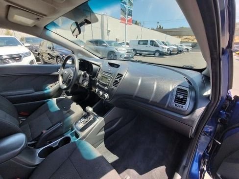 Used 2018 Kia Forte LX FWD image 24