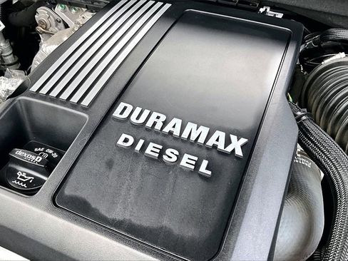 Used 2022 Cadillac Escalade Sport w/ Touring Package image 34