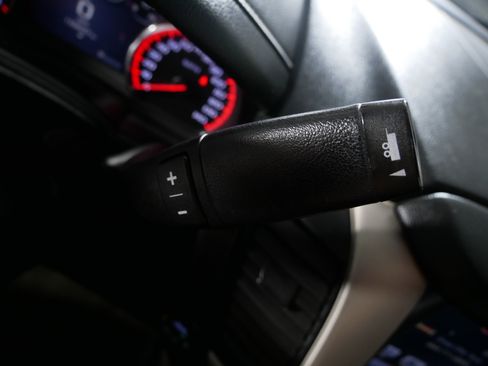 Used 2016 GMC Yukon XL Denali w/ Open Road Package image 24