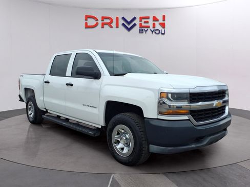 Used 2018 Chevrolet Silverado 1500 W/T w/ WT Convenience Package image 9