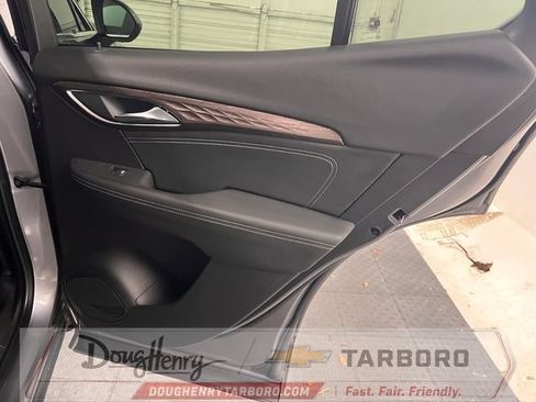 Used 2021 Buick Envision Avenir w/ Technology Package II FWD image 35
