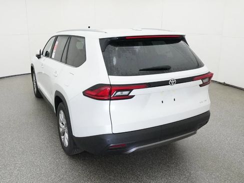 New 2026 Toyota Grand Highlander Limited image 6