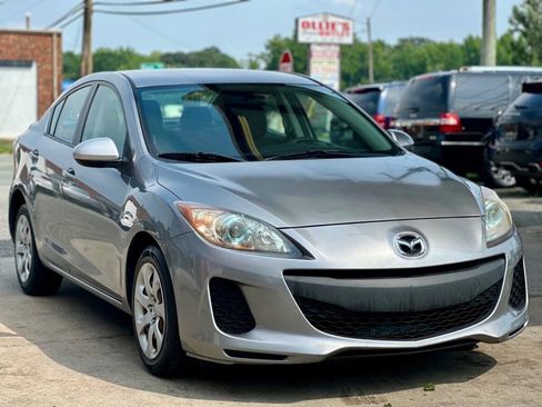 Used 2013 MAZDA MAZDA3 i Sport FWD image 1