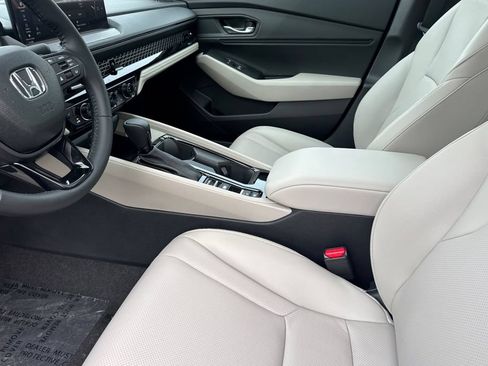 New 2026 Honda Accord EX-L image 10