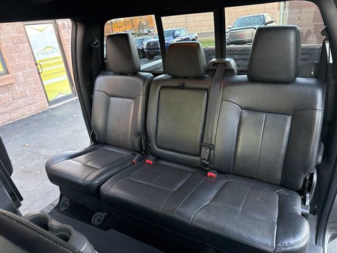 Used 2014 Ford F250 Lariat w/ Chrome Package image 36