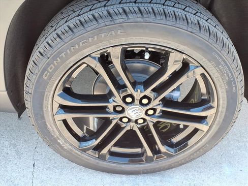 New 2026 Buick Enclave Preferred w/ Power Package image 9