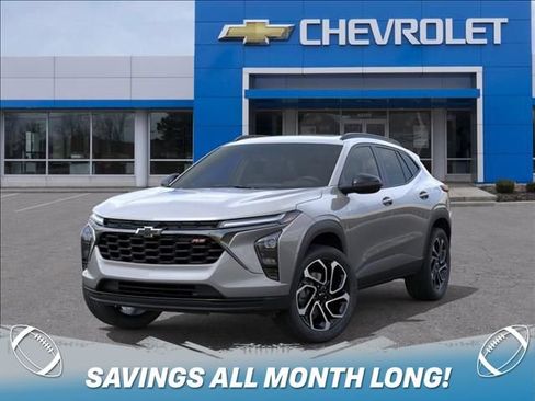 New 2026 Chevrolet Trax RS w/ Sunroof Package FWD image 6