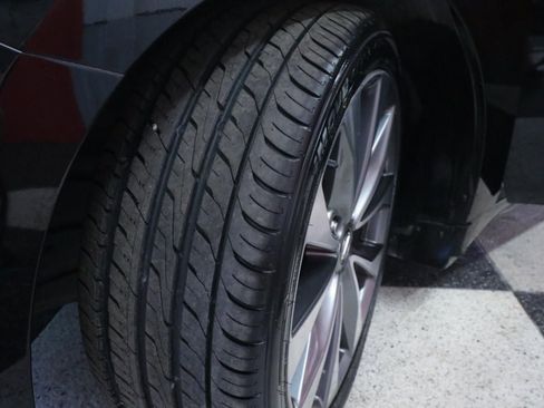 Used 2022 Nissan Maxima Platinum w/ Sport Mat Group image 9