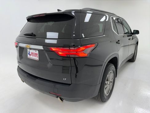 Used 2023 Chevrolet Traverse LT image 40