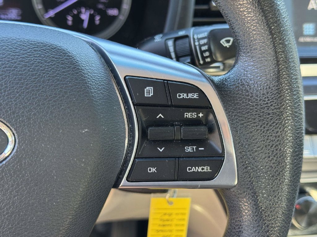 Used 2018 Hyundai Sonata SE FWD image 12