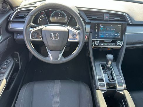Used 2018 Honda Civic EX image 15