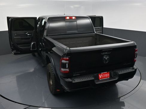 Used 2022 RAM 3500 Laramie w/ Night Edition image 23