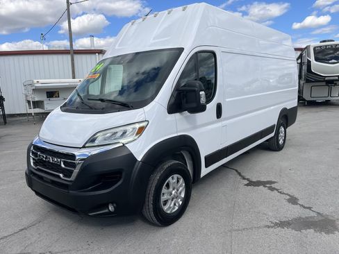 Used 2024 RAM ProMaster 3500 w/ Quick Order Package 22G SLT FWD image 17