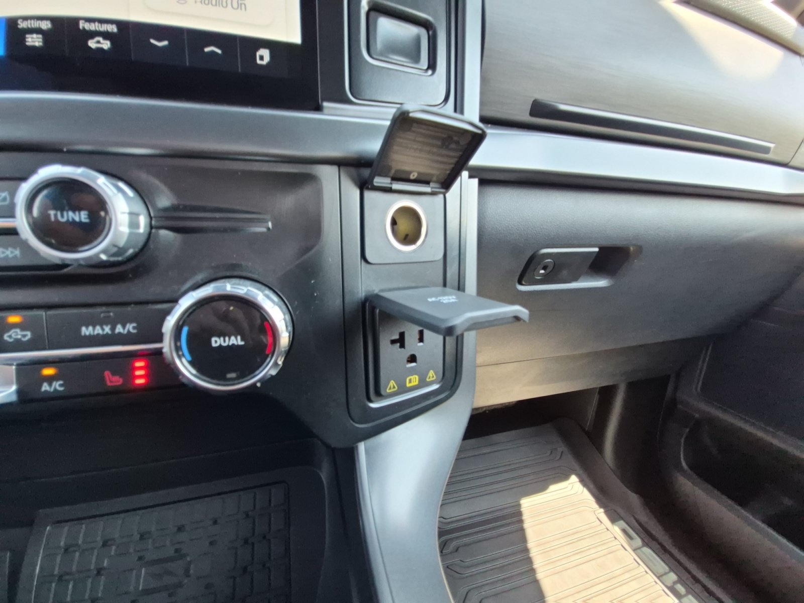 Used 2024 Ford F150 XLT w/ Equipment Group 302A MID AWD/4WD image 16
