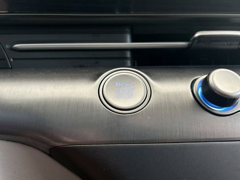 Used 2024 Hyundai Kona SEL FWD image 29