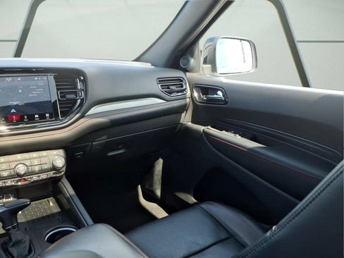 Used 2025 Dodge Durango R/T w/ Blacktop Package AWD/4WD image 12