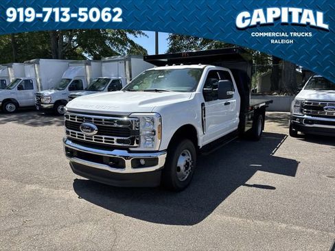 New 2026 Ford F350 XL w/ XL Chrome Package AWD/4WD image 1