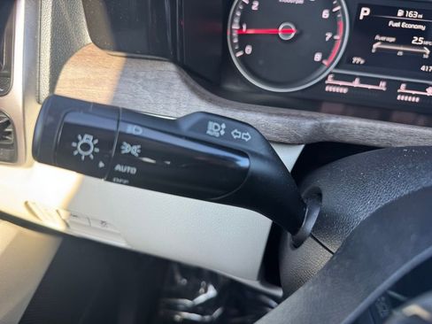 Used 2022 Kia Sorento S AWD/4WD image 14