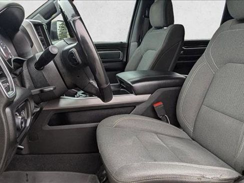 Used 2019 RAM 1500 Big Horn image 10