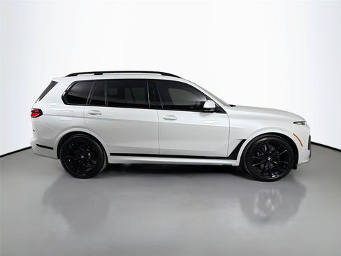 New 2027 BMW X7 xDrive40i w/ M Sport Package AWD/4WD image 7