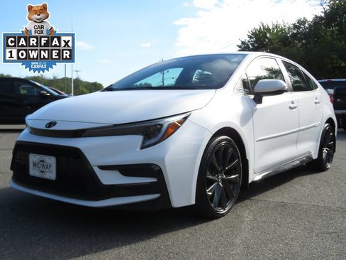 Used 2024 Toyota Corolla SE FWD image 1