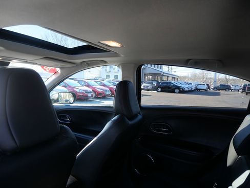 Used 2020 Honda HR-V EX-L image 21