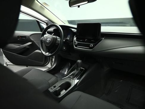 Used 2024 Toyota Corolla LE image 66