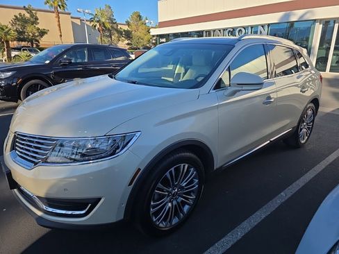 Used 2016 Lincoln MKX Reserve w/ Luxury Package image 1