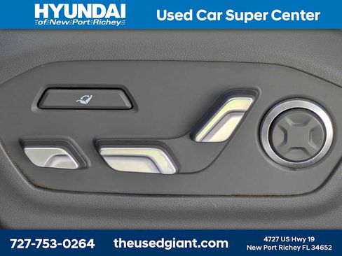 Used 2025 Hyundai Santa Fe Calligraphy FWD image 28
