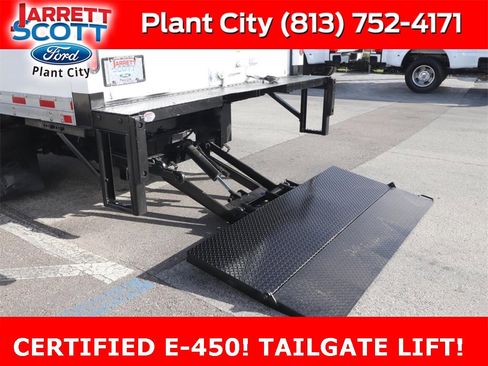 Certified 2022 Ford E-450 and Econoline 450 Super Duty w/ Power Windows & Locks Group image 2