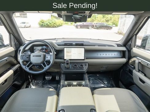 Certified 2025 Land Rover Defender 110 AWD/4WD image 17