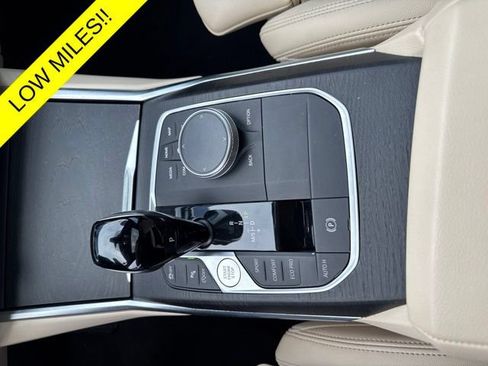 Used 2022 BMW 330i xDrive Sedan w/ Driving Assistance Package AWD/4WD image 18
